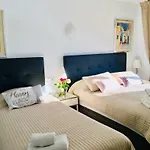 Lux *